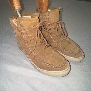 COUGAR Size 7 FABIOLA Tan Suede WATERPROOF Booties Sneakers Shoes T21